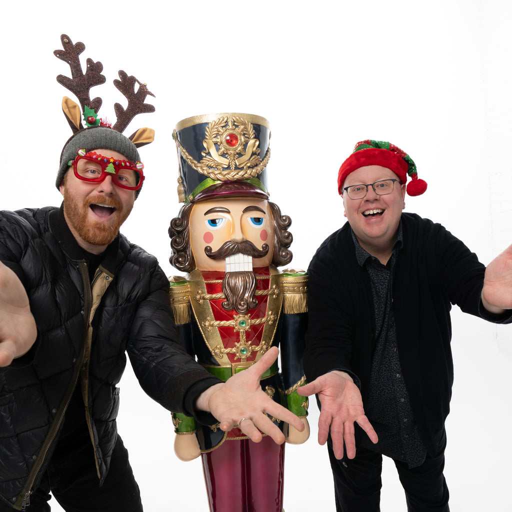 Schommer & Shynes: Happy Ha-Ha-Ha-Lidays!